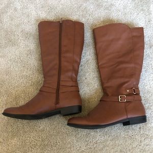 Mid calf brown boots